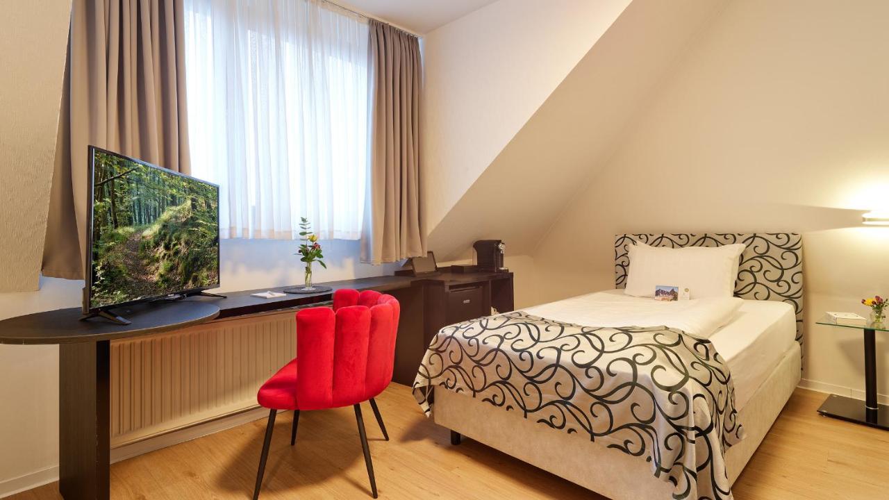 Hotel Erasmus - Mein Genuss- Und Wellnesshotel Trassem Экстерьер фото