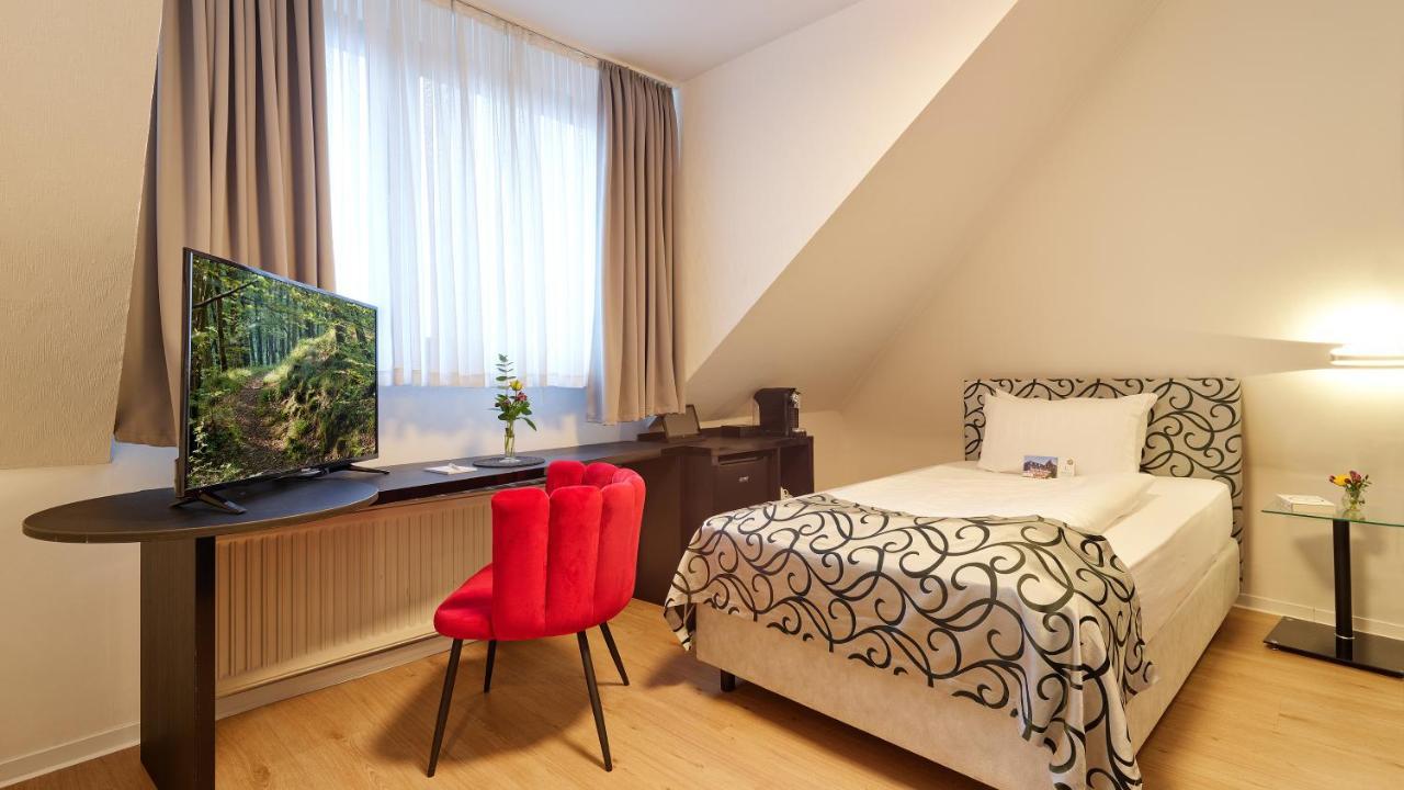 Hotel Erasmus - Mein Genuss- Und Wellnesshotel Trassem Экстерьер фото